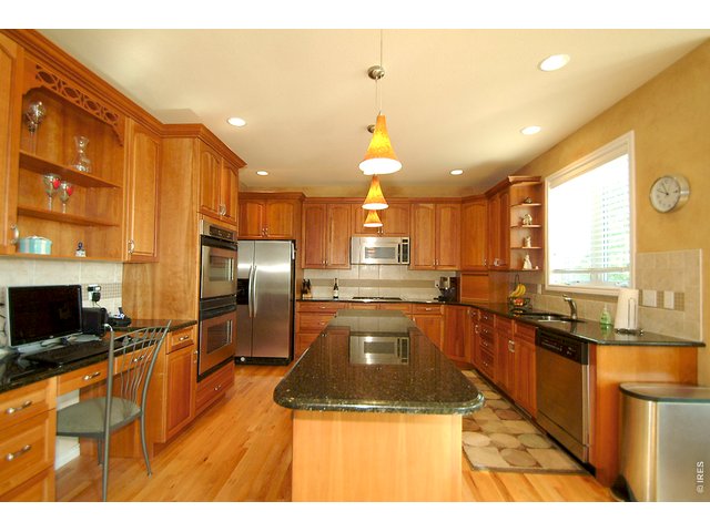 Lots of counter space