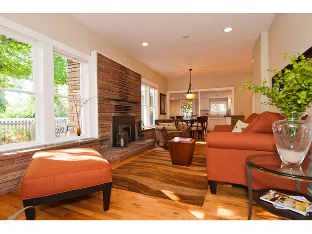 Residential for Sale in Interurban Park