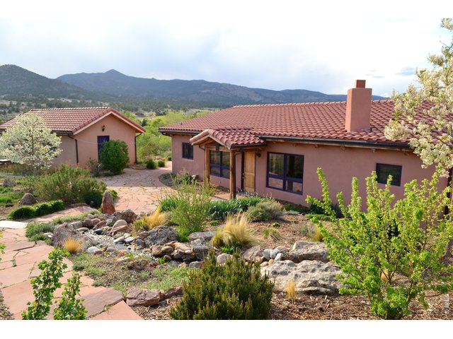 Photo for MLS 679113 in 1505 County Road 37e Lyons, CO - 80540