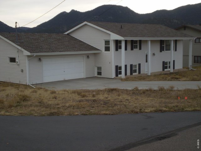 Photo of Listing #695697