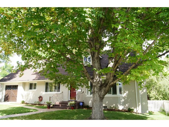 Photo of Listing #704120