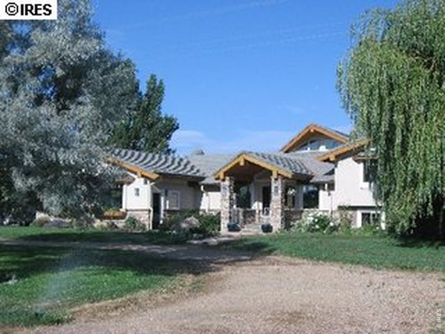 Single Family Home Real Estate for Sale at 1435 County Road 16 1/2 in the city of Longmont by MLS #701988