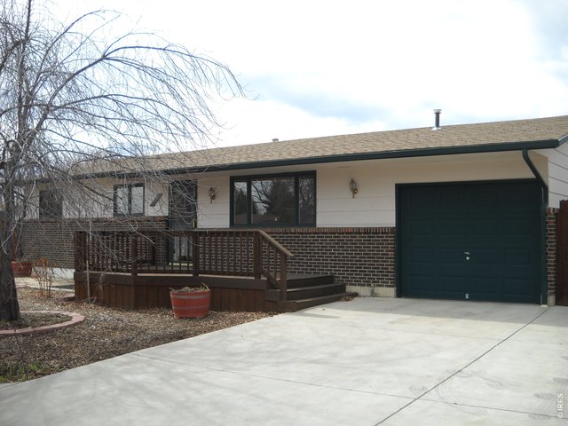 Photo of Listing #702446