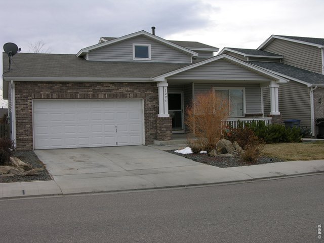Photo of Listing #703510