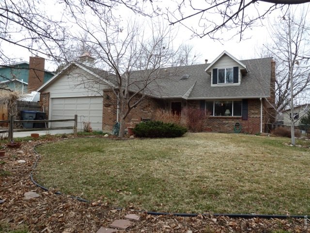 Single Family Home Real Estate for Sale located in the neighborhood of Longmont Estates Lakeshore, in the city of Longmont, CO