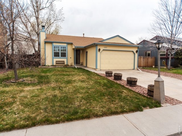 Single Family Home Real Estate for Sale located in the neighborhood of Woodmeadow, in the city of Longmont, CO
