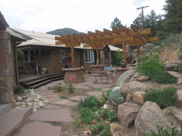 MLS #710727 for Sale at 13879 N Saint Vrain Dr, in the city of Lyons, 80540